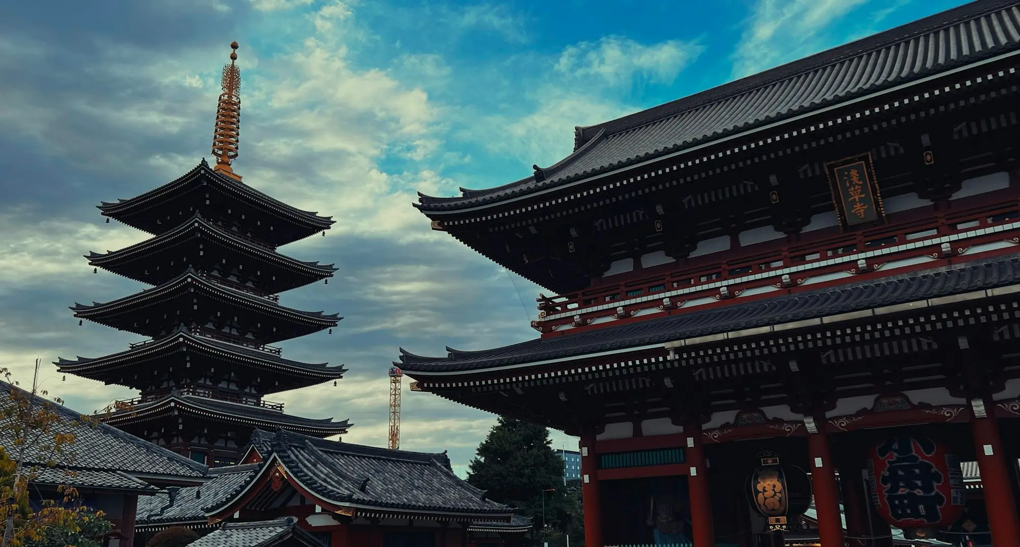 東京・浅草の浅草寺